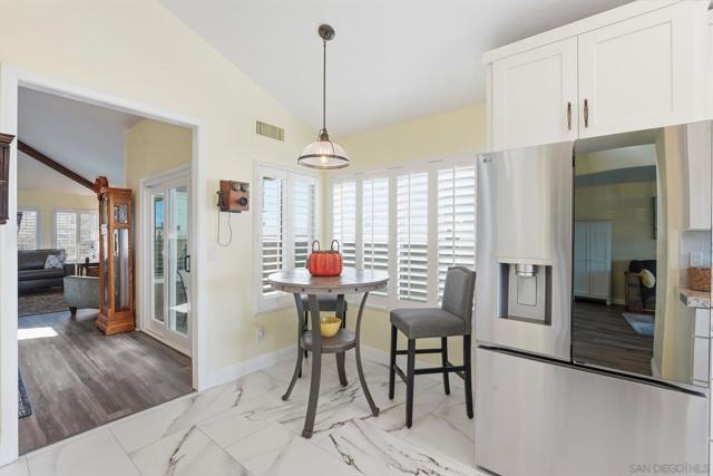 MLS #250043298SD image #19