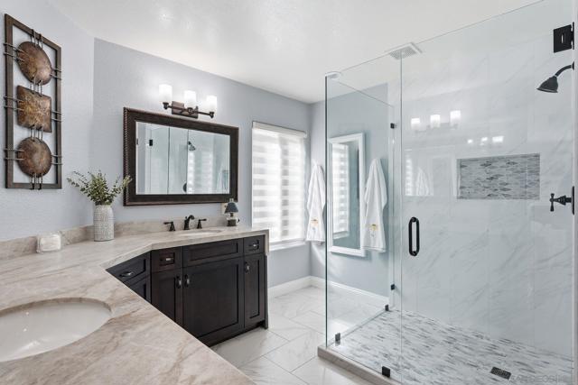 MLS #250043298SD image #28