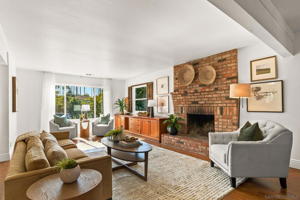 MLS #250043345SD image #9