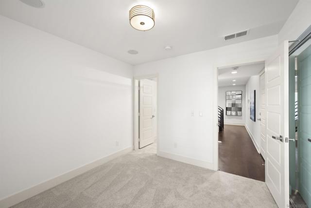 MLS #250043355SD image #9