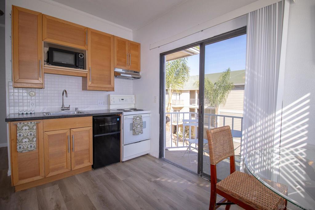 MLS #250043370SD image #7