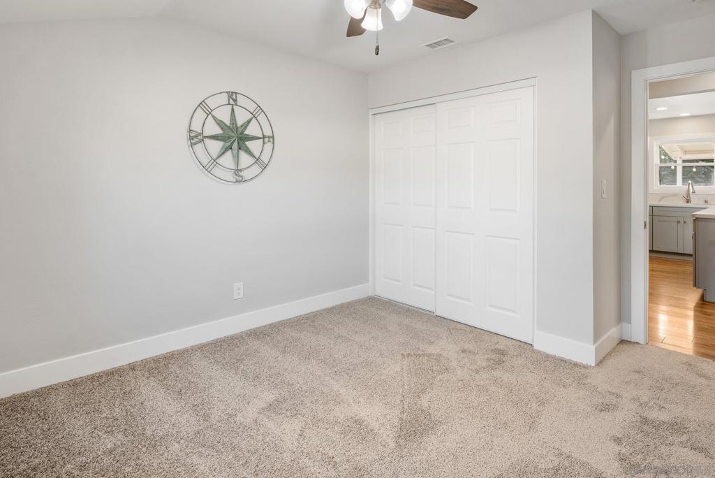 MLS #250043373SD image #29