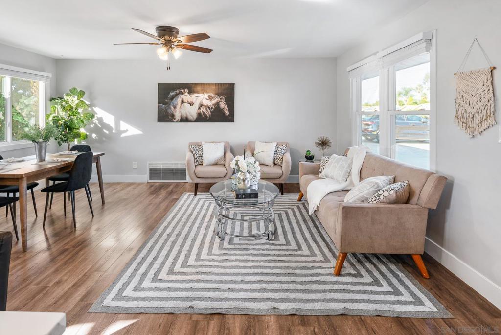 MLS #250043373SD image #3