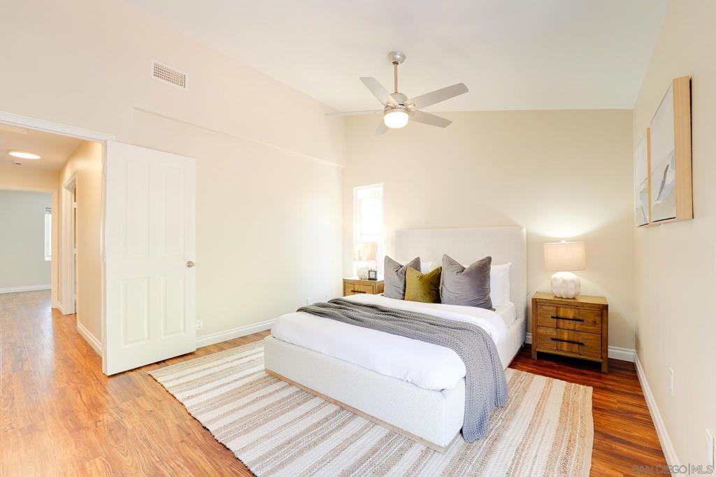 MLS #250043386SD image #29