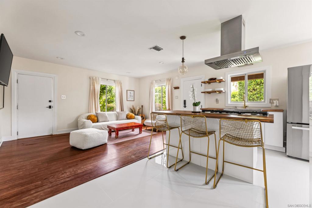 MLS #250043407SD image #6