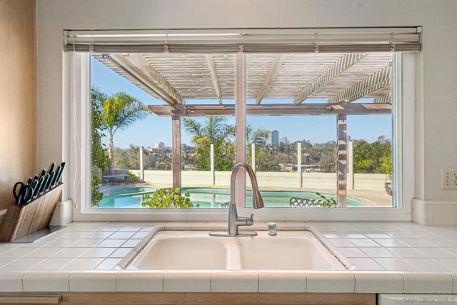 MLS #250043417SD image #20