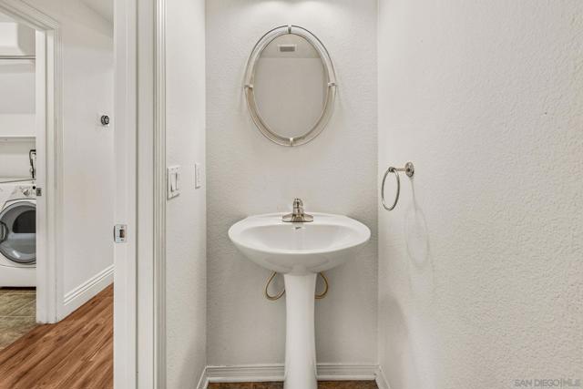 MLS #250043418SD image #9