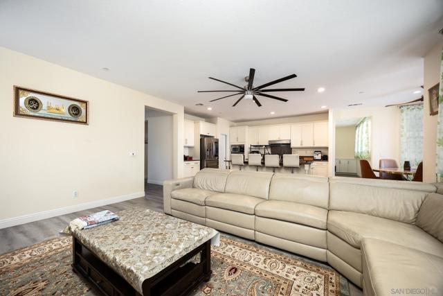 MLS #250043430SD image #14