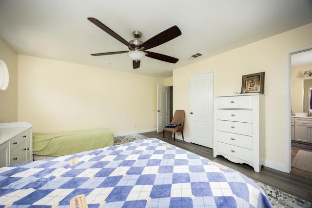 MLS #250043430SD image #27