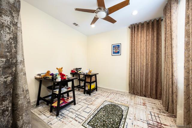 MLS #250043430SD image #7