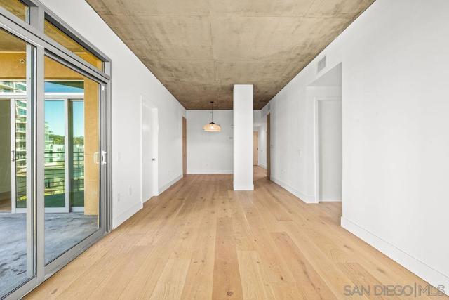 MLS #250043434SD image #17