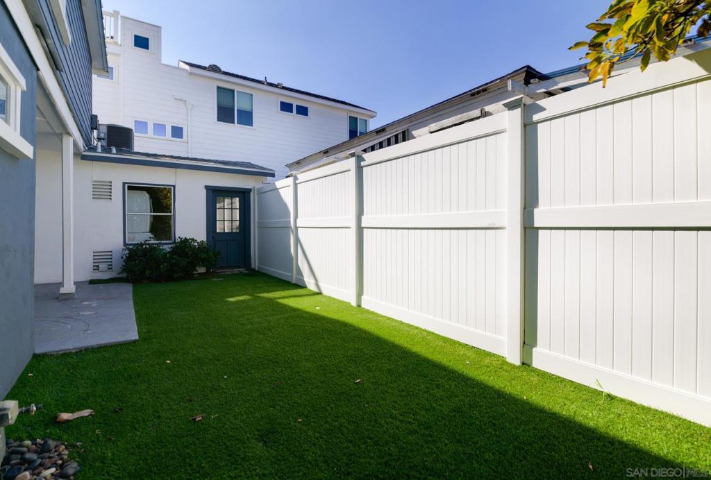 MLS #250043440SD image #22