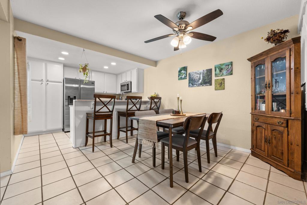 MLS #250043461SD image #14