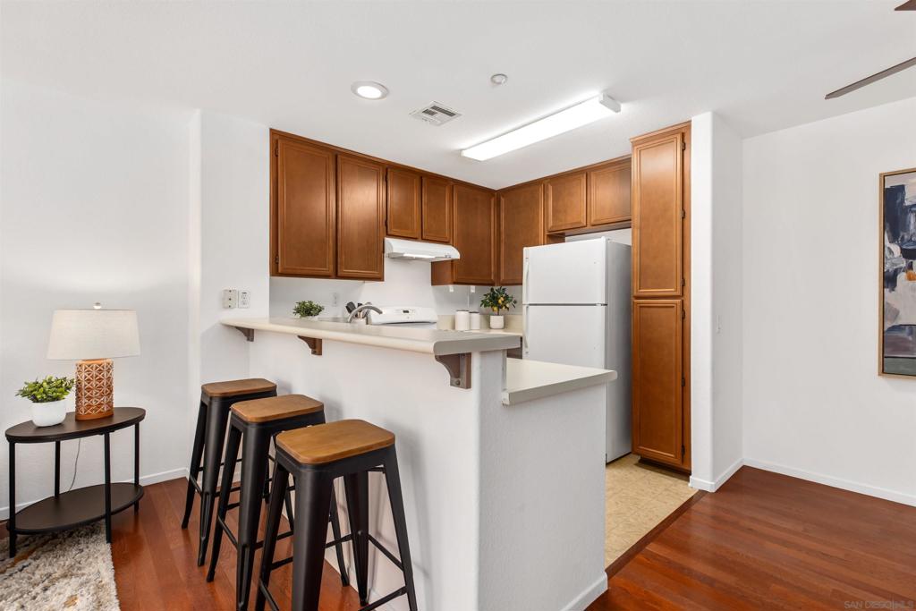 MLS #250043463SD image #2