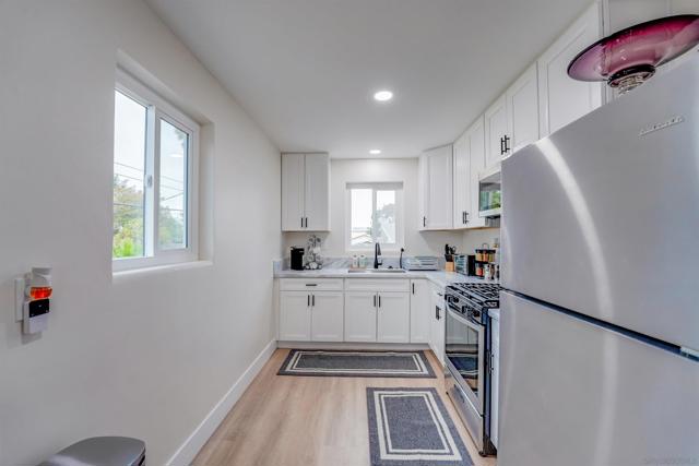 MLS #250043470SD image #37