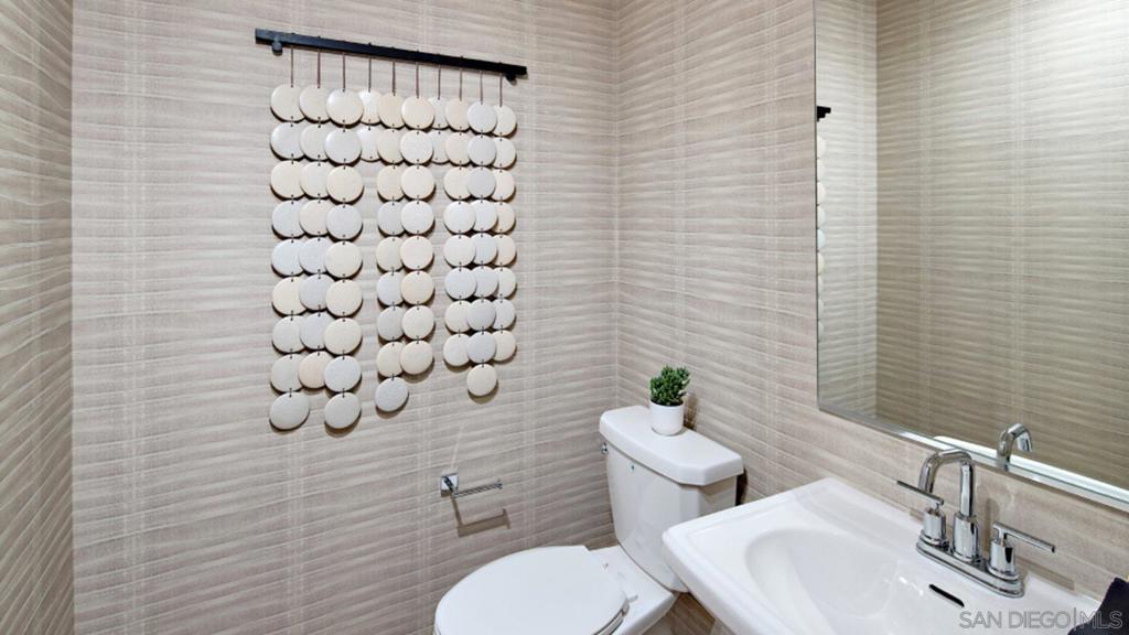 MLS #250043480SD image #12