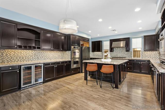 MLS #250043503SD image #14