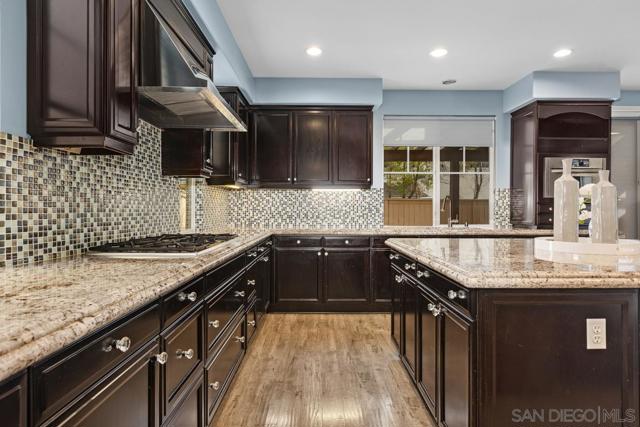 MLS #250043503SD image #17