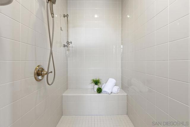 MLS #250043503SD image #25