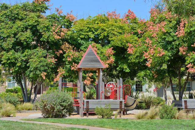 MLS #250043503SD image #43