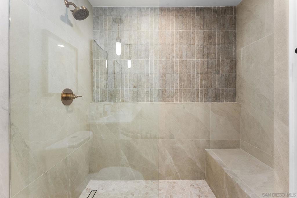 MLS #250043513SD image #39