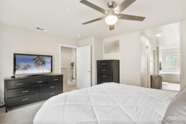 MLS #250043536SD image #16