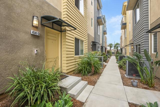 MLS #250043536SD image #2