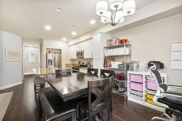 MLS #250043536SD image #8