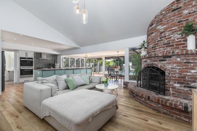 MLS #250043565SD image #12