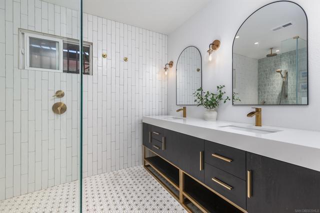 MLS #250043565SD image #26