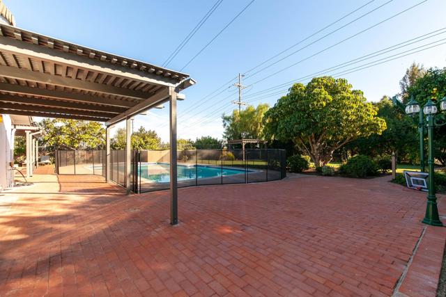 MLS #250043565SD image #43