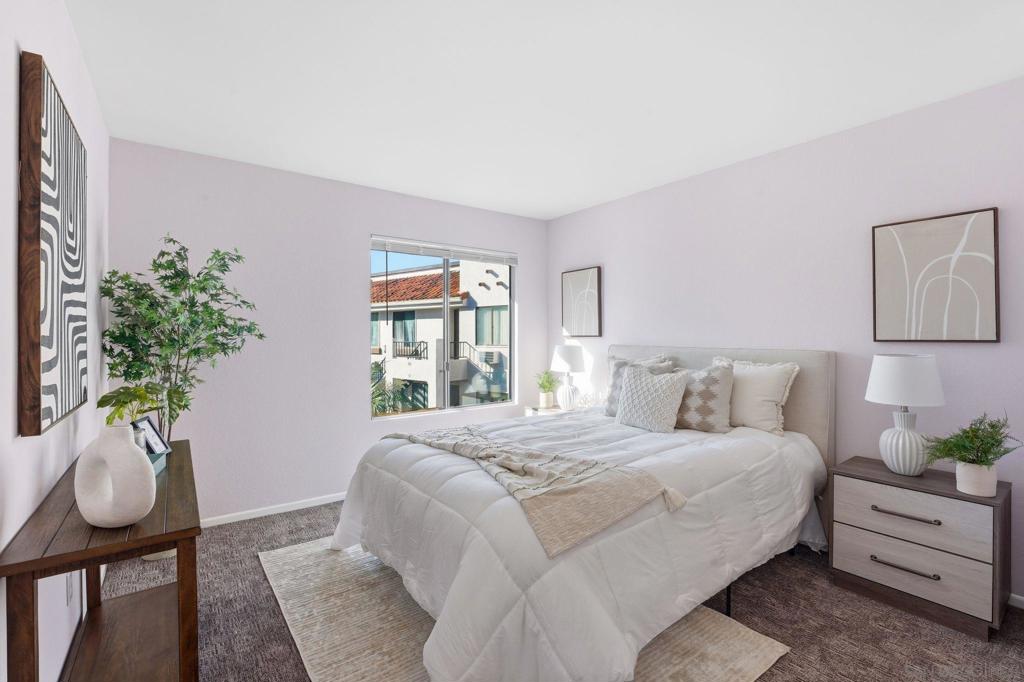 MLS #250043586SD image #16