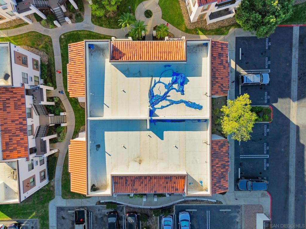 MLS #250043586SD image #35