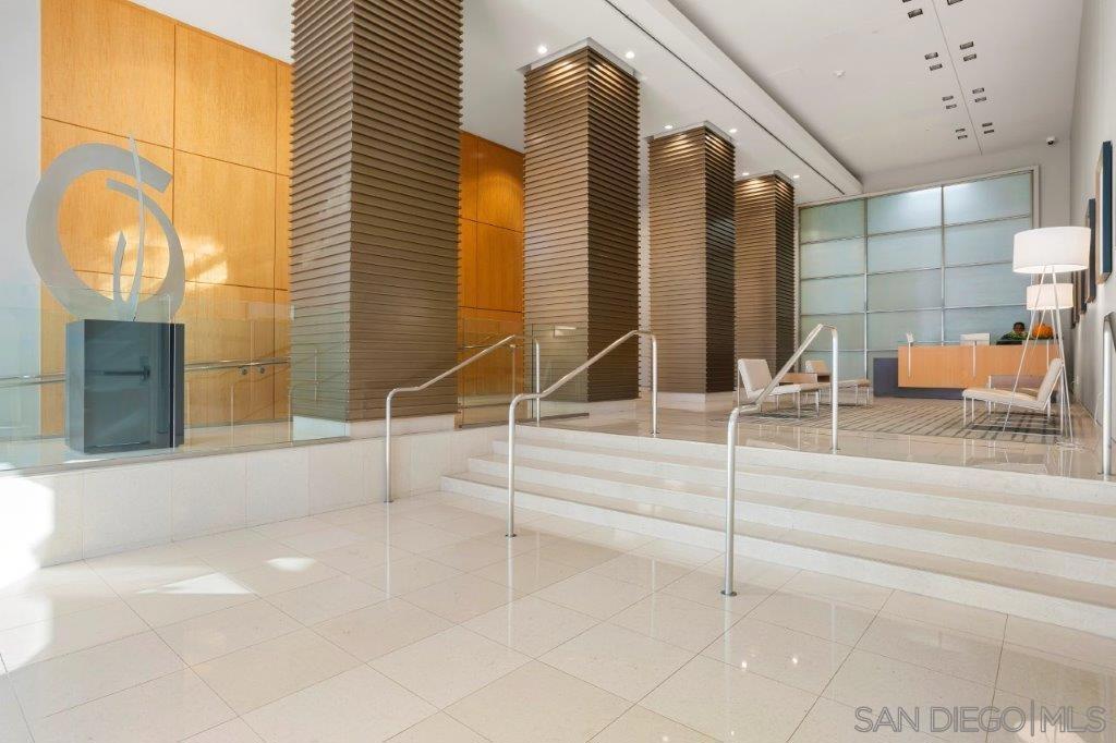 MLS #250043592SD image #24