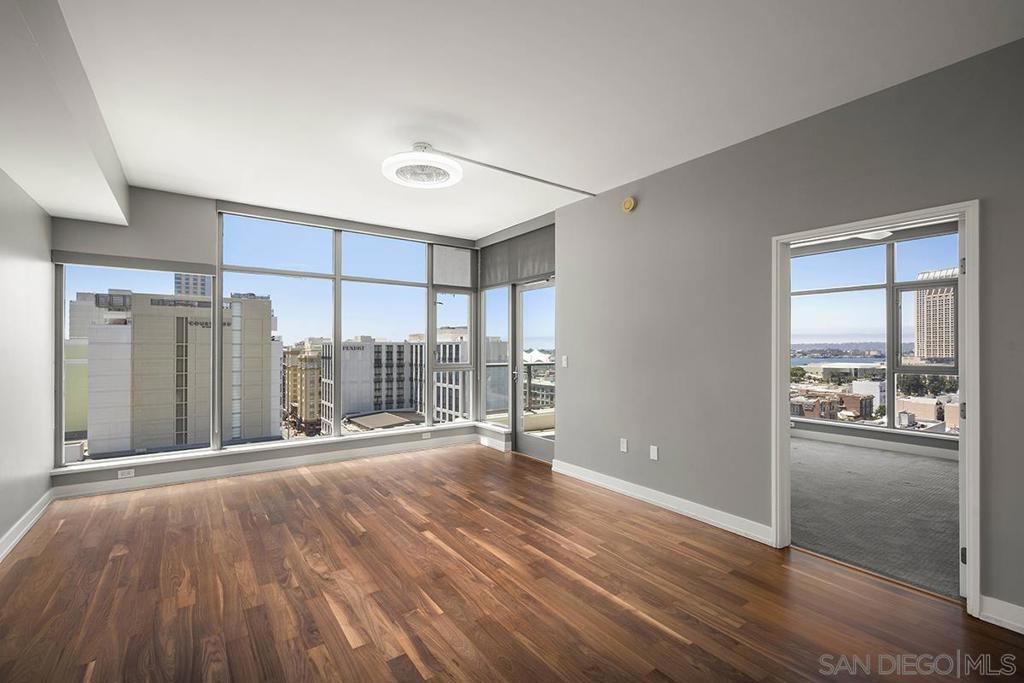 MLS #250043592SD image #5