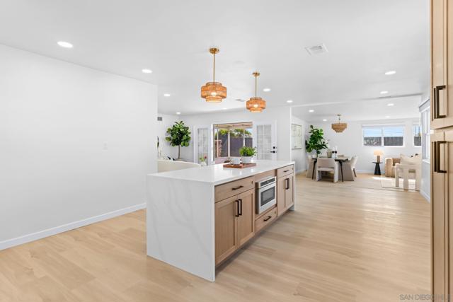 MLS #250043597SD image #8