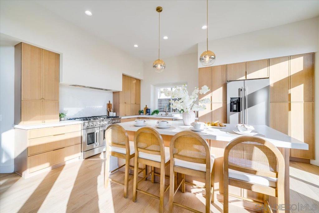 MLS #250043625SD image #13