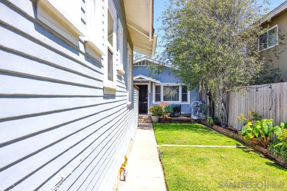 MLS #250043628SD image #28