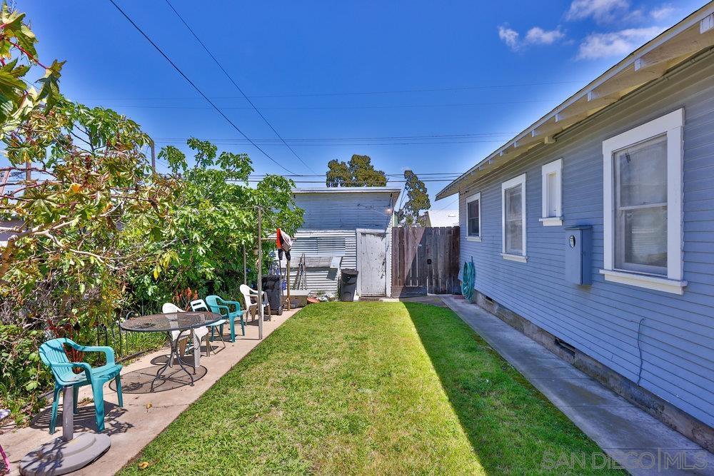 MLS #250043628SD image #32