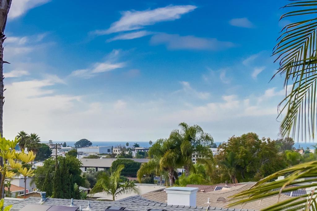 MLS #250043635SD image #17