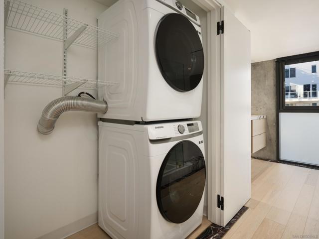 MLS #250043645SD image #23