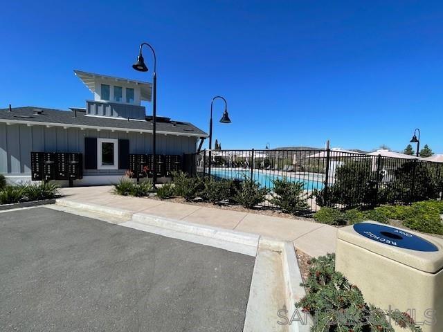 MLS #250043648SD image #15