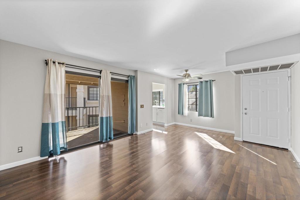 MLS #250043652SD image #3