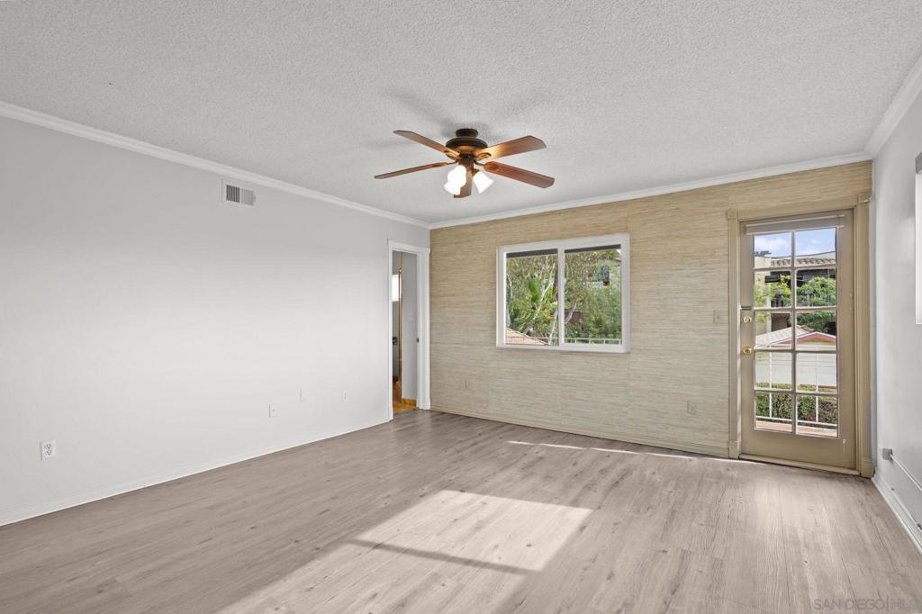 MLS #250043654SD image #19