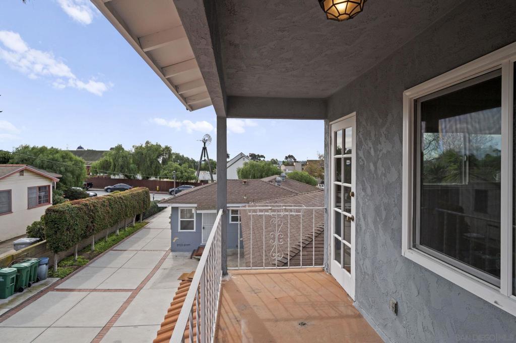 MLS #250043654SD image #22