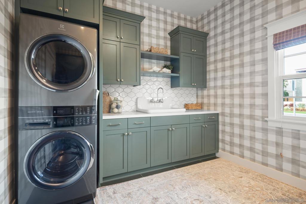 MLS #250043658SD image #27