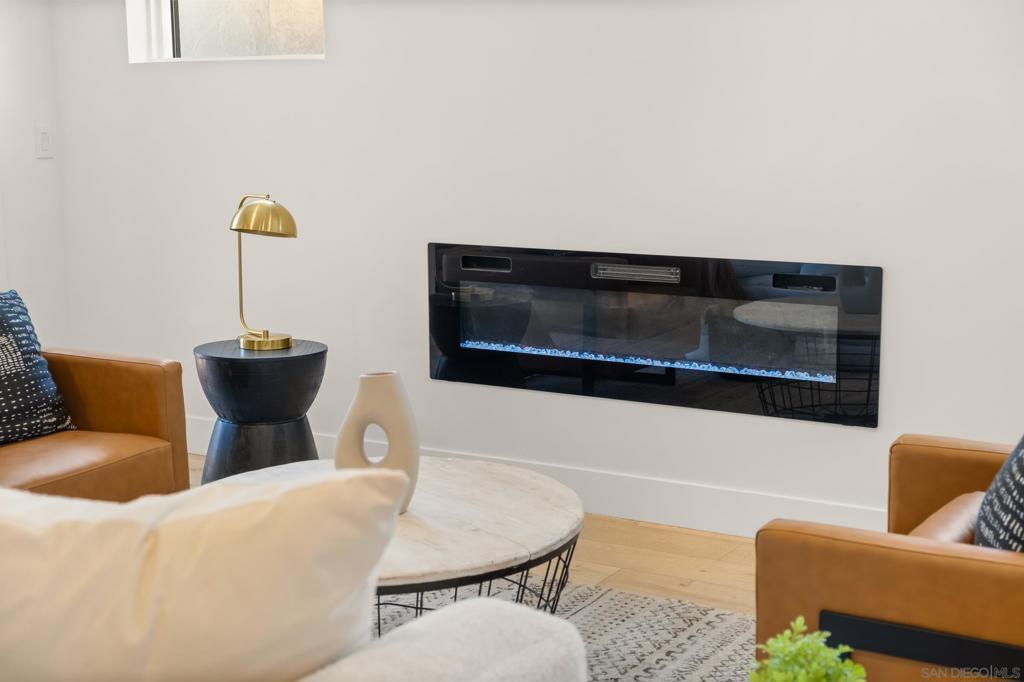 MLS #250043660SD image #12