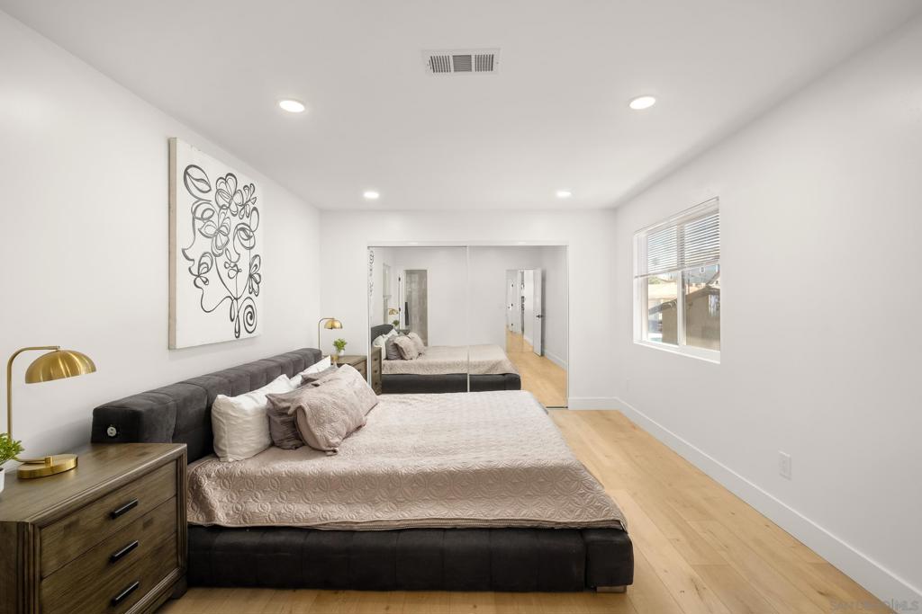 MLS #250043660SD image #18