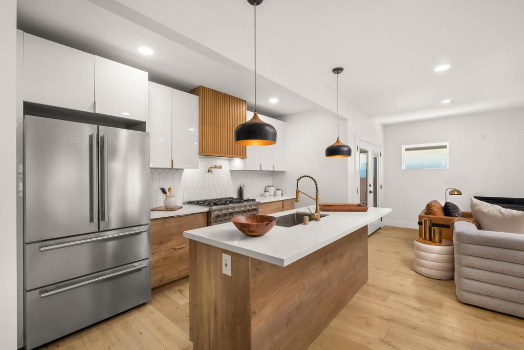 MLS #250043660SD image #5