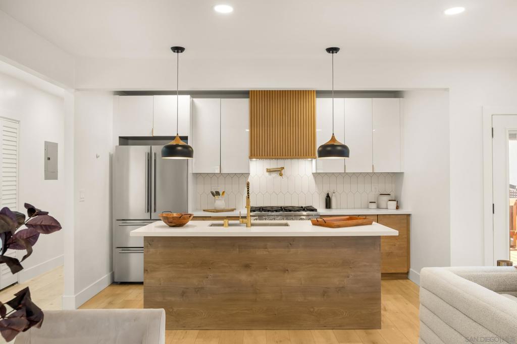 MLS #250043660SD image #6